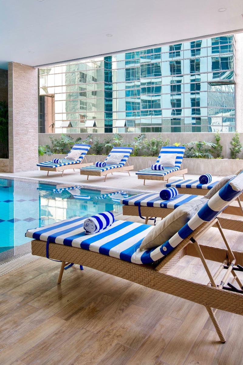 The Sphere Serviced Residences Managed By Hii Makati City Exterior foto